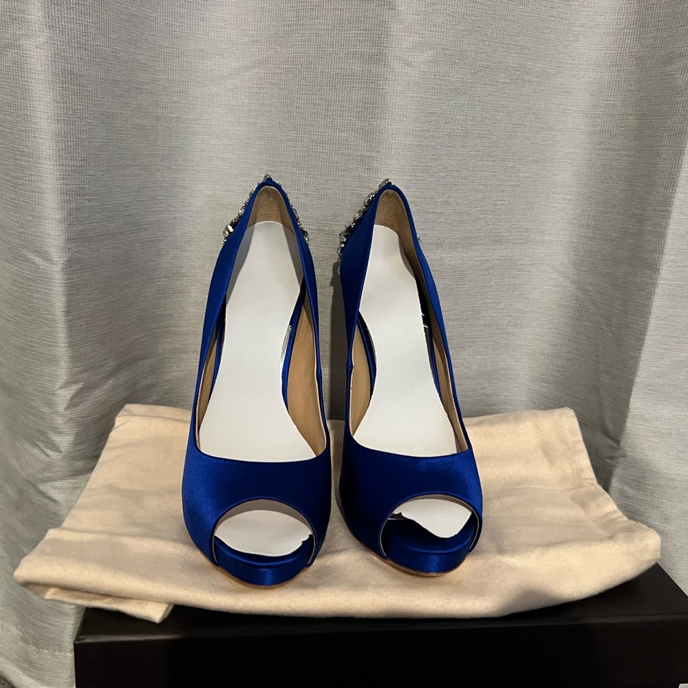 Brand new heels